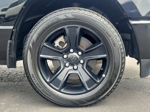 Used 2023 RAM 1500 Big Horn AWD/4WD image 5