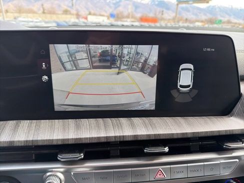 Certified 2023 Kia Telluride EX w/ EX Captain's Chair Package image 17