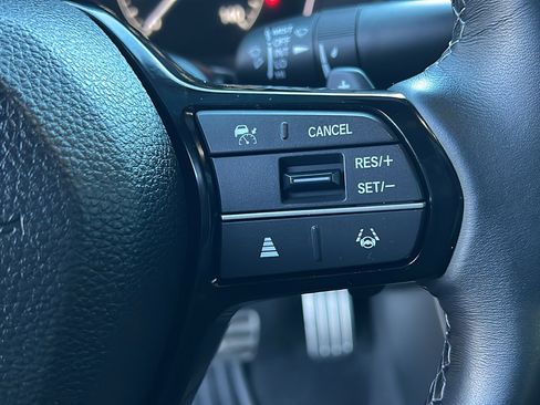 Used 2025 Honda Civic Sport image 25