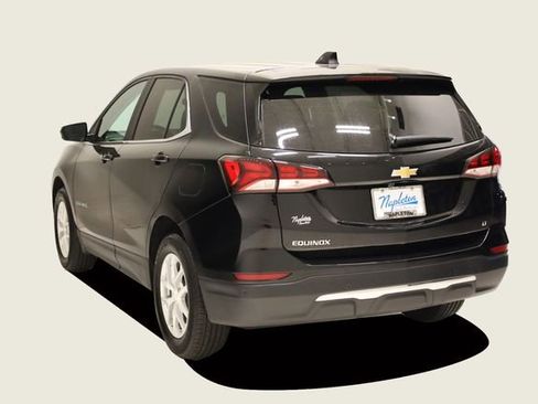 Used 2024 Chevrolet Equinox LT FWD image 8