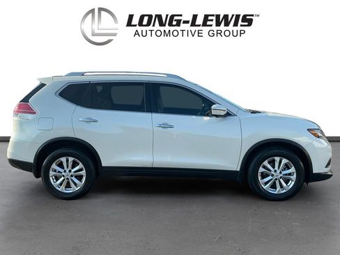 Used 2016 Nissan Rogue SV w/ SV Premium Package FWD image 8