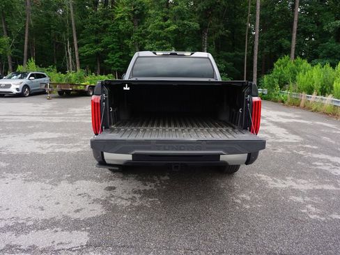 Used 2024 Toyota Tundra Limited AWD/4WD image 15