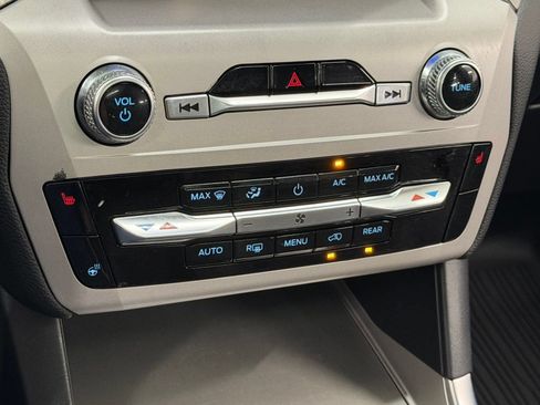 Certified 2023 Ford Explorer Timberline w/ Timberline Technology Package AWD/4WD image 17