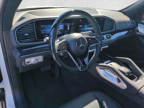 New 2026 Mercedes-Benz GLE 450 4MATIC image 3