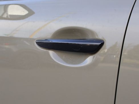 Used 2025 MAZDA CX-70 Plug-In Hybrid w/ Premium Plus image 25