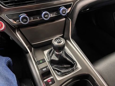 Used 2019 Honda Accord Sport image 28