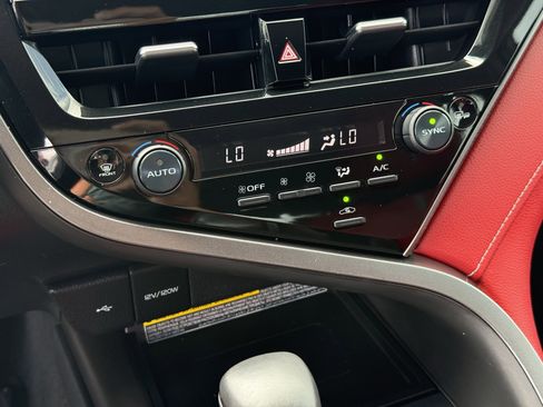 Used 2021 Toyota Camry XSE FWD image 22