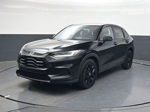 Used 2024 Honda HR-V Sport image 8