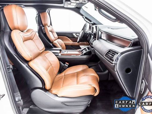Used 2021 Lincoln Navigator Reserve w/ Luxury Package image 30