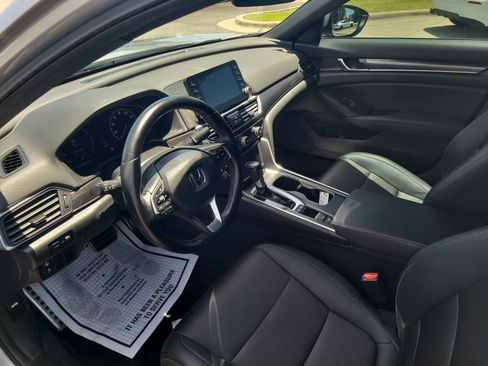 Used 2020 Honda Accord Sport image 8