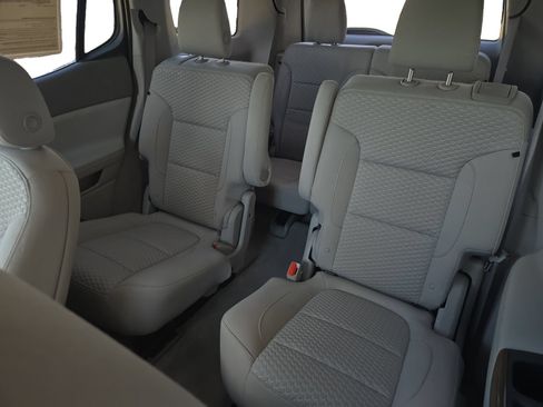 Used 2019 GMC Acadia SLE w/ Driver Alert Package I FWD image 24