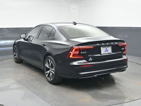 Used 2025 Volvo S60 B5 Plus AWD/4WD image 8