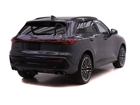 New 2026 Audi SQ5 Premium Plus AWD/4WD image 4