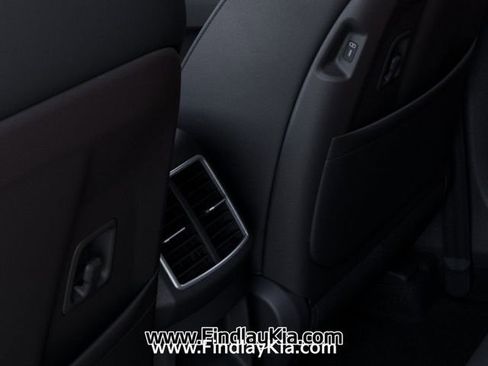 New 2026 Kia Sportage EX image 29