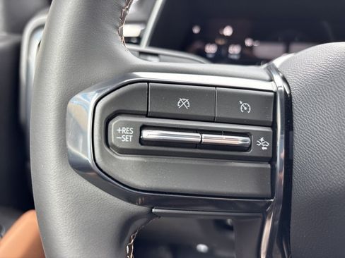 New 2026 GMC Canyon AT4 w/ Nightfall Essentials Package AWD/4WD image 23