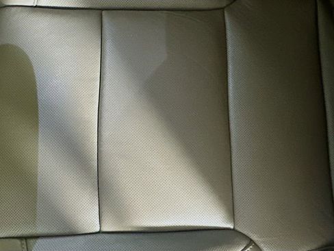 Used 2018 Chevrolet Silverado 1500 LTZ w/ Texas Edition image 19