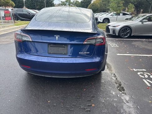 Used 2021 Tesla Model 3 Performance image 6