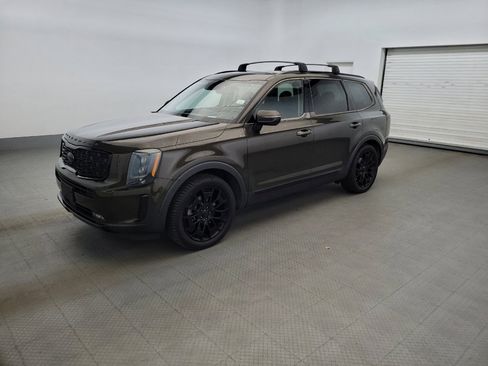 Used 2021 Kia Telluride SX w/ SX Prestige Package AWD/4WD image 2