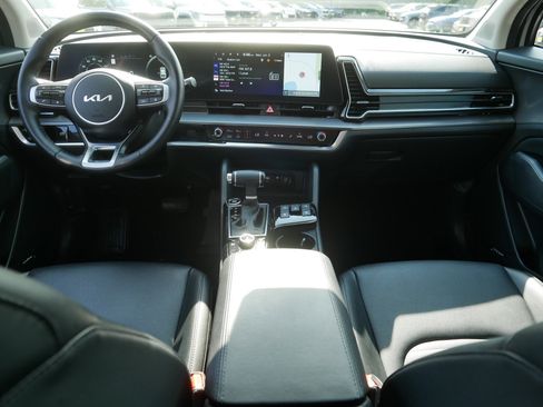 Certified 2024 Kia Sportage SX AWD/4WD image 10