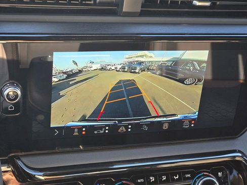 Certified 2025 GMC Sierra 1500 AT4 image 16