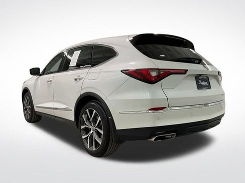 Used 2023 Acura MDX SH-AWD w/ Technology Package image 2