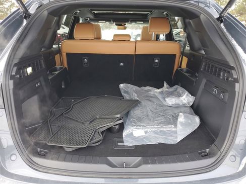 Used 2025 MAZDA CX-70 3.3 Turbo S w/ Premium Plus image 8