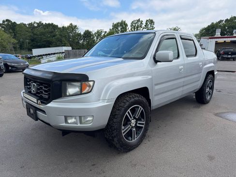 Used 2013 Honda Ridgeline Sport image 1