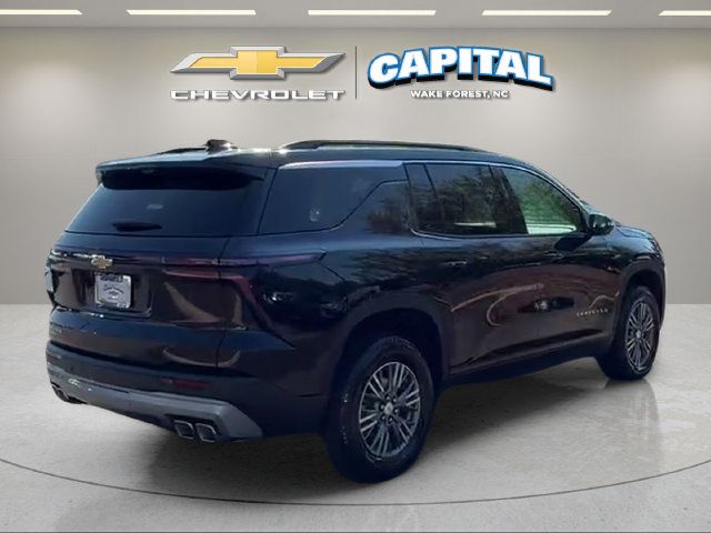 Used 2026 Chevrolet Traverse LT w/ Driver Confidence Package FWD image 6