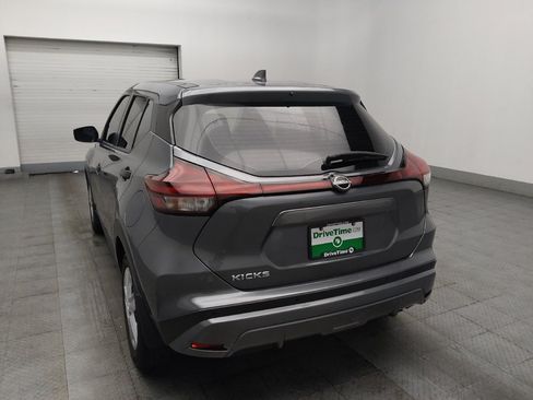 Used 2023 Nissan Kicks S FWD image 5