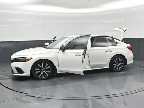 Used 2023 Honda Civic EX image 57