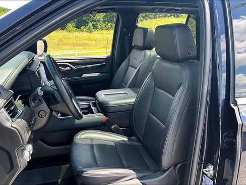 Used 2023 GMC Yukon Denali w/ Max Trailering Package AWD/4WD image 21
