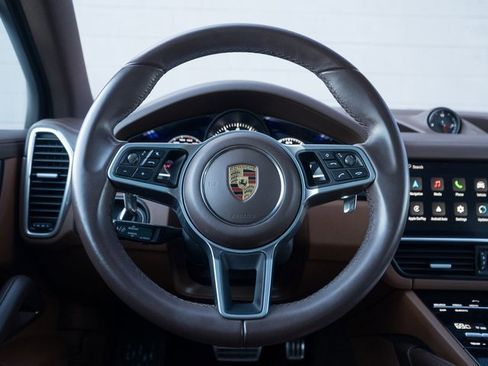 Certified 2023 Porsche Cayenne image 23