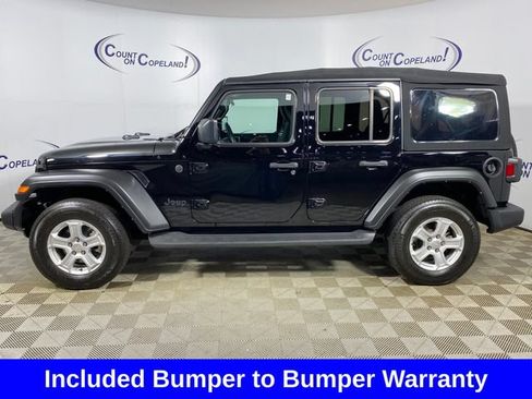 Used 2022 Jeep Wrangler Unlimited Sport AWD/4WD image 3