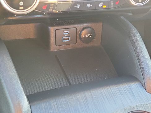 Certified 2022 Ford Escape SE w/ Convenience Package image 31