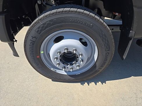 New 2026 Ford F550 2WD Regular Cab Super Duty image 2