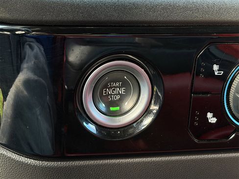 Certified 2024 Chevrolet Silverado 1500 RST image 22