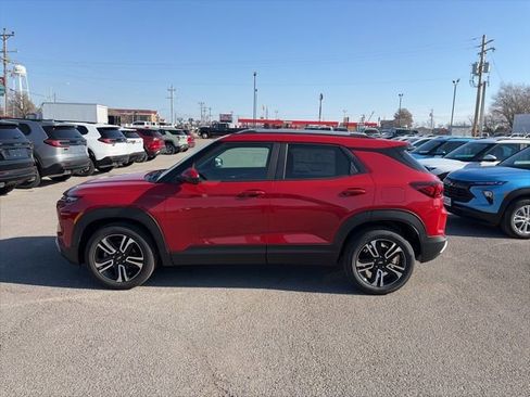 New 2026 Chevrolet TrailBlazer LT w/ Convenience Package image 3