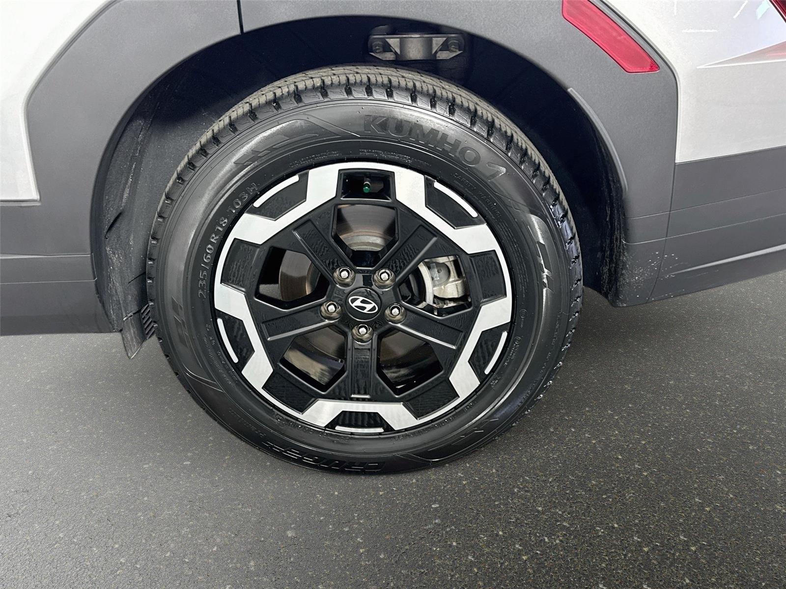 Certified 2024 Hyundai Santa Fe SEL FWD image 30