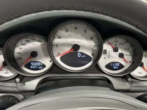 Used 2009 Porsche 911 Carrera S image 34