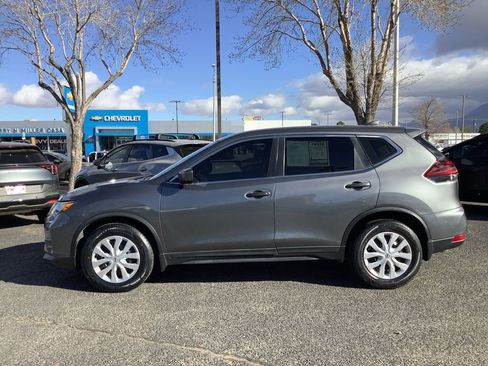 Used 2019 Nissan Rogue S image 27