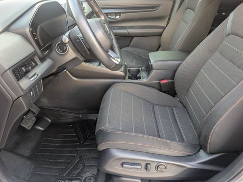 Used 2024 Honda CR-V Sport image 17