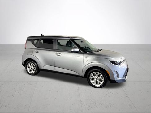 Certified 2024 Kia Soul LX w/ Option Group 015 FWD image 5