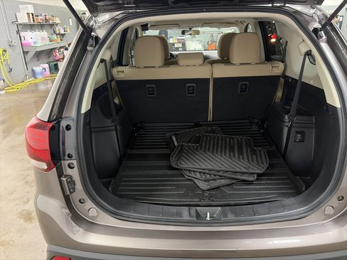 Used 2018 Mitsubishi Outlander SE image 27