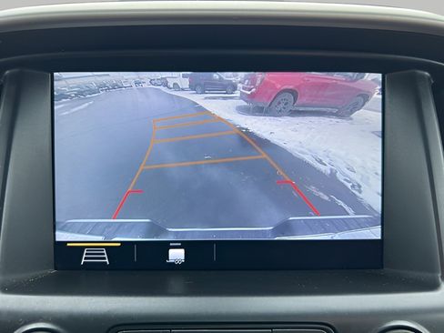 Used 2020 GMC Canyon SLE w/ Elevation Edition image 12