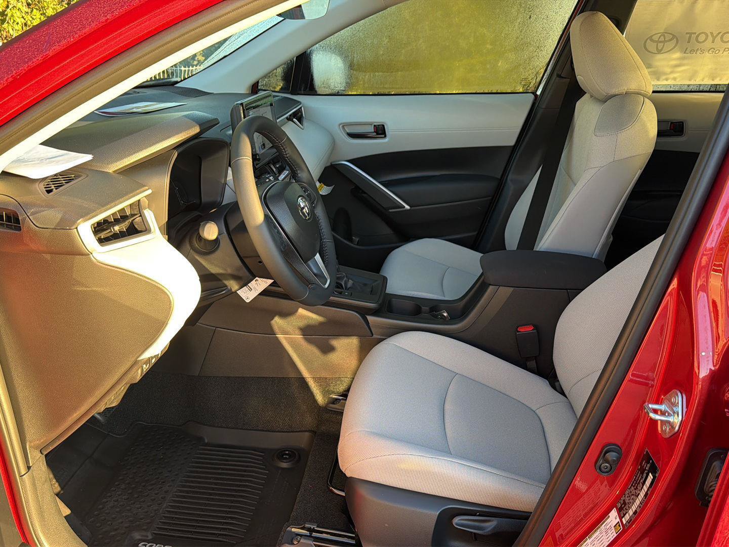 New 2026 Toyota Corolla Cross LE FWD image 10
