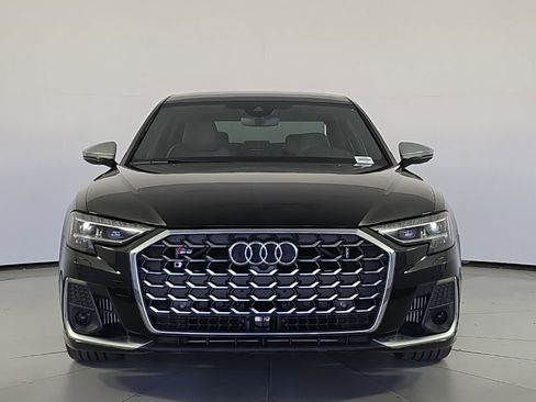 Used 2023 Audi S8 w/ S8 Executive Package image 3