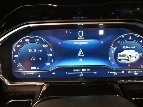 Used 2023 Chevrolet Silverado 1500 LTZ w/ LTZ Premium Package AWD/4WD image 9