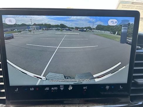 New 2026 Ford Transit 350 w/ Interior Upgrade Package RWD image 31