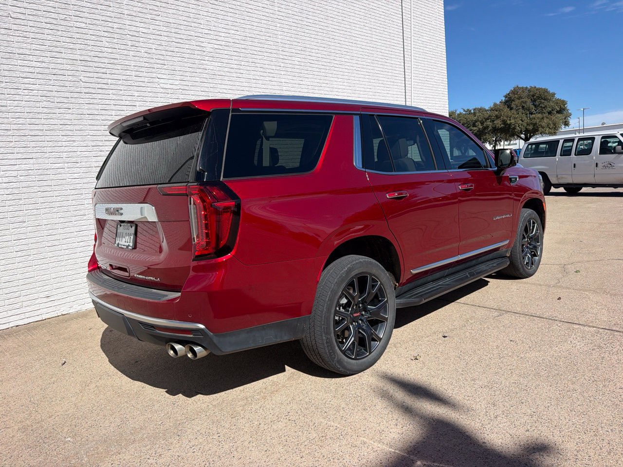 Used 2024 GMC Yukon Denali w/ Max Trailering Package AWD/4WD image 3