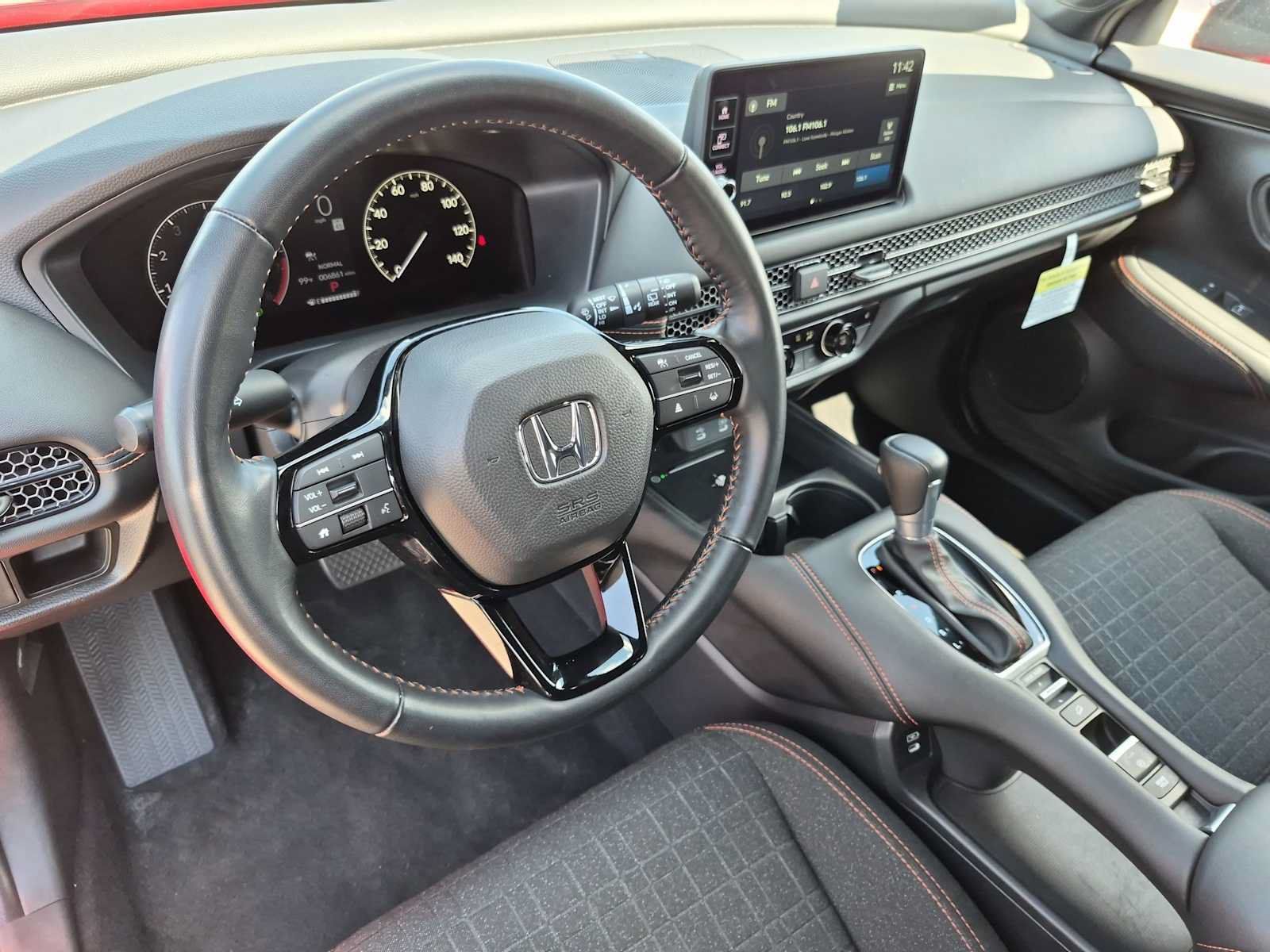 Certified 2026 Honda HR-V Sport image 2